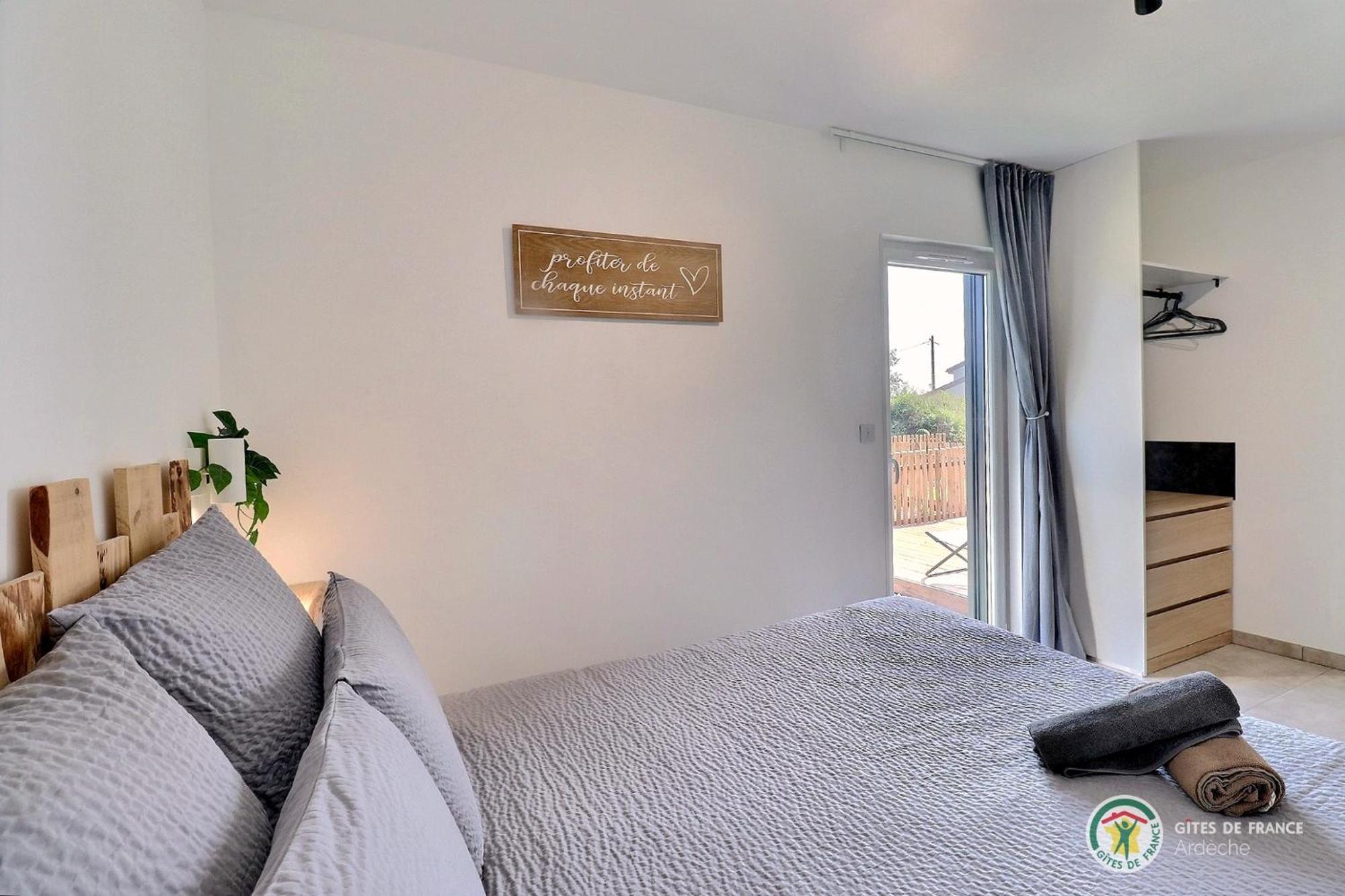 La Booa - Ecolodge En Ardeche - Piscine Privee - Ecolodgite Ozon  외부 사진